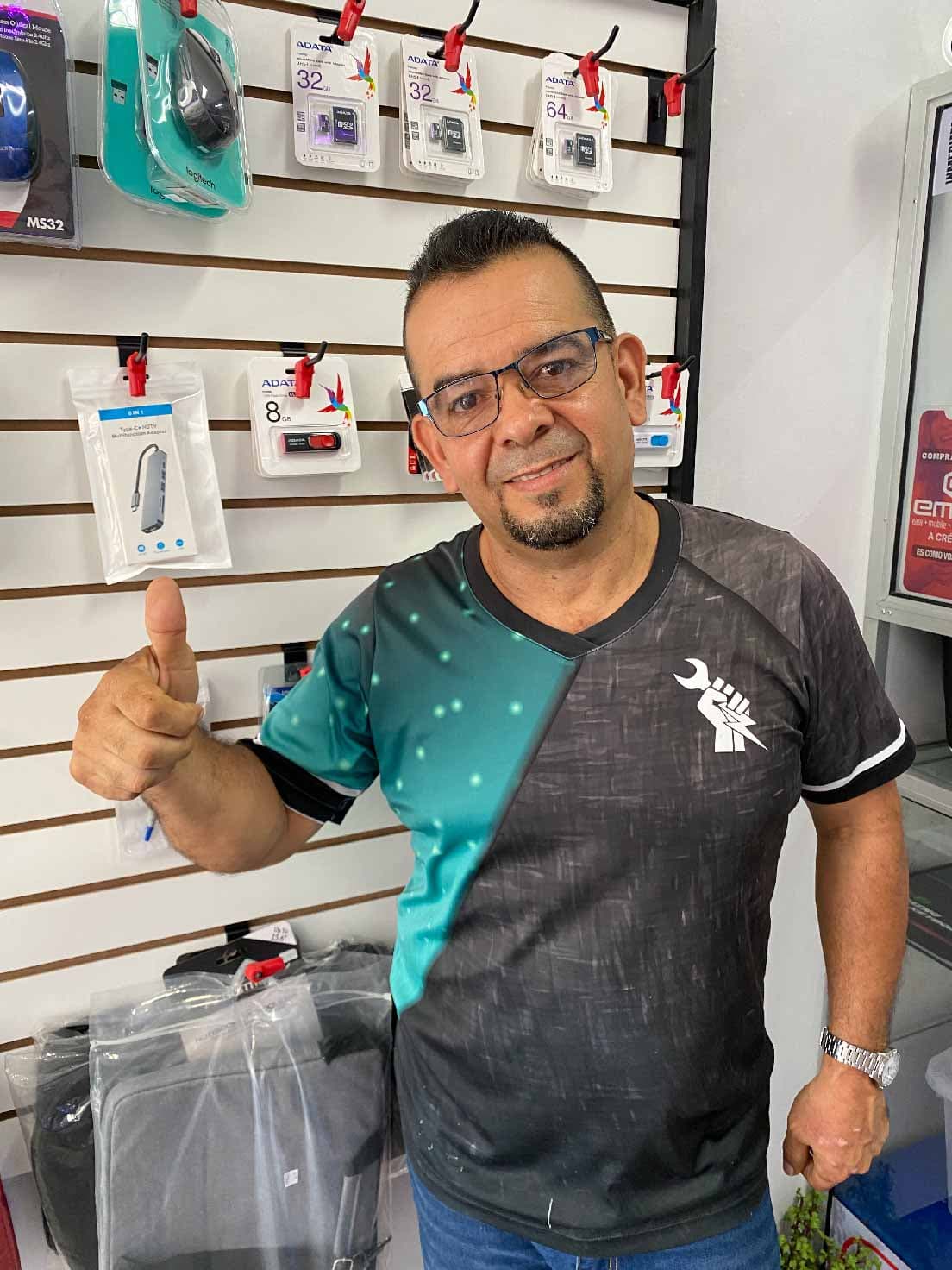 Alvaro Venegas, Ventas
