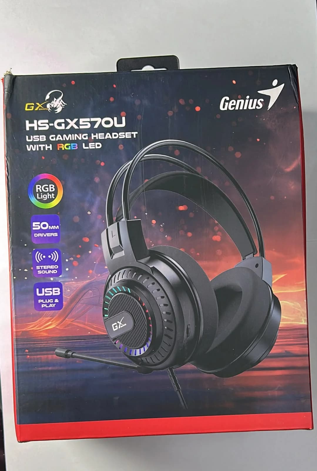 Audífonos Gamer Genius GX HS-GX570U USB con Iluminación RGB y Micrófono