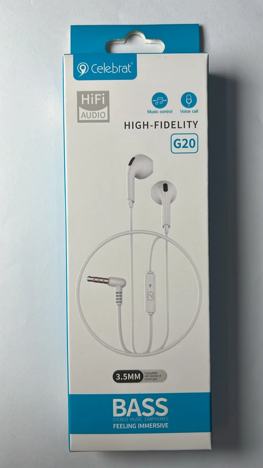 Audífonos Alámbricos Celebrat G20 con Micrófono y Conector 3.5 mm – Blanco