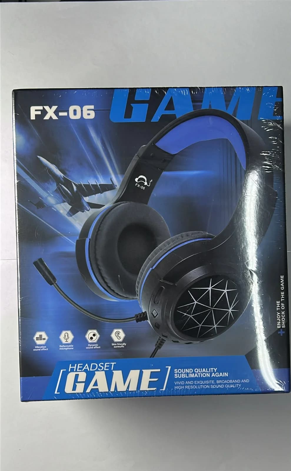 Audífonos Gamer FX-06 con Micrófono Flexible y Sonido Dinámico – Negro y Azul